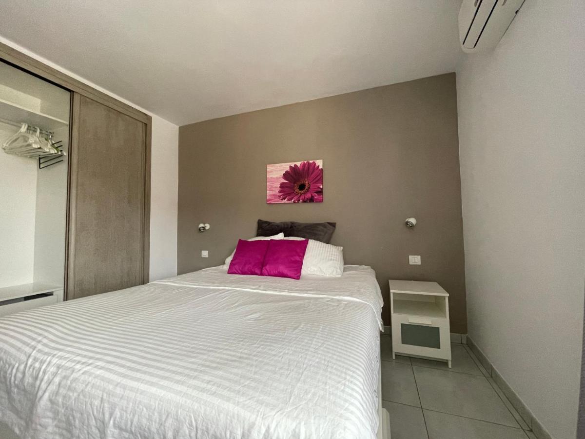 Apartment Mit Traumblick เตารีโต ภายนอก รูปภาพ